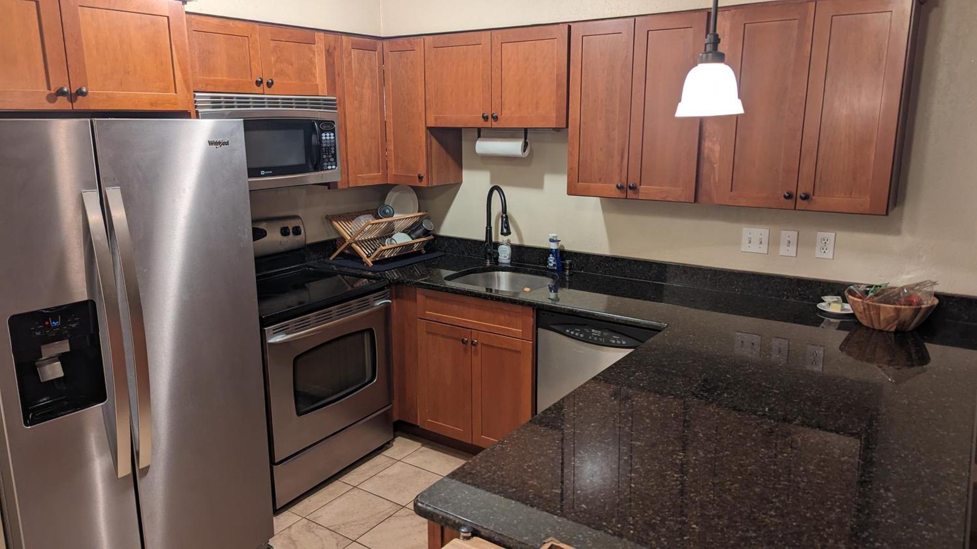 הוילה ברקנרידג' Cozy Townhouse On The Main Bus Line מראה חיצוני תמונה